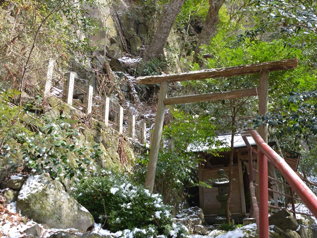 赤岩尾神社